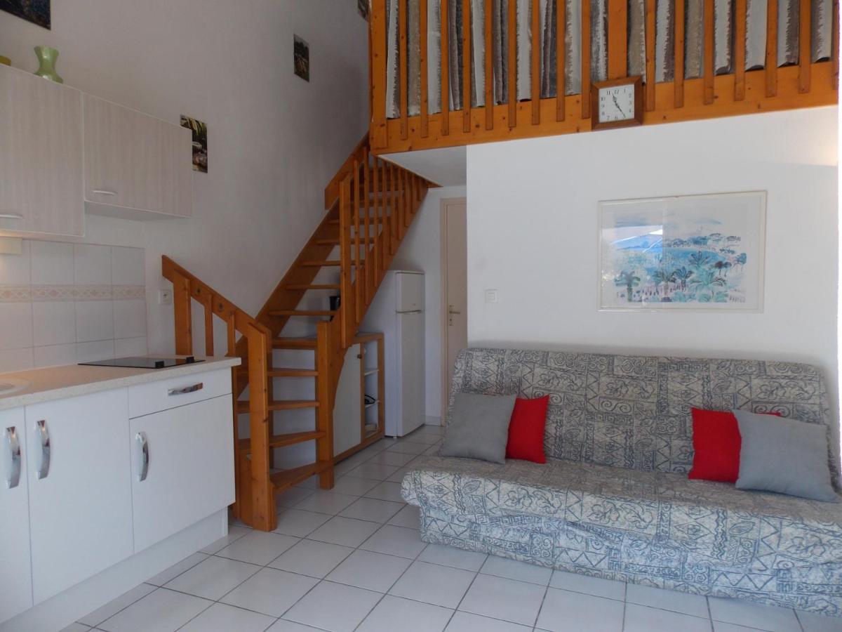 Les Amandines Villa Agde Exterior photo